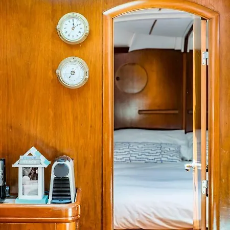 Båthotell Bed & Boat Mariiner *